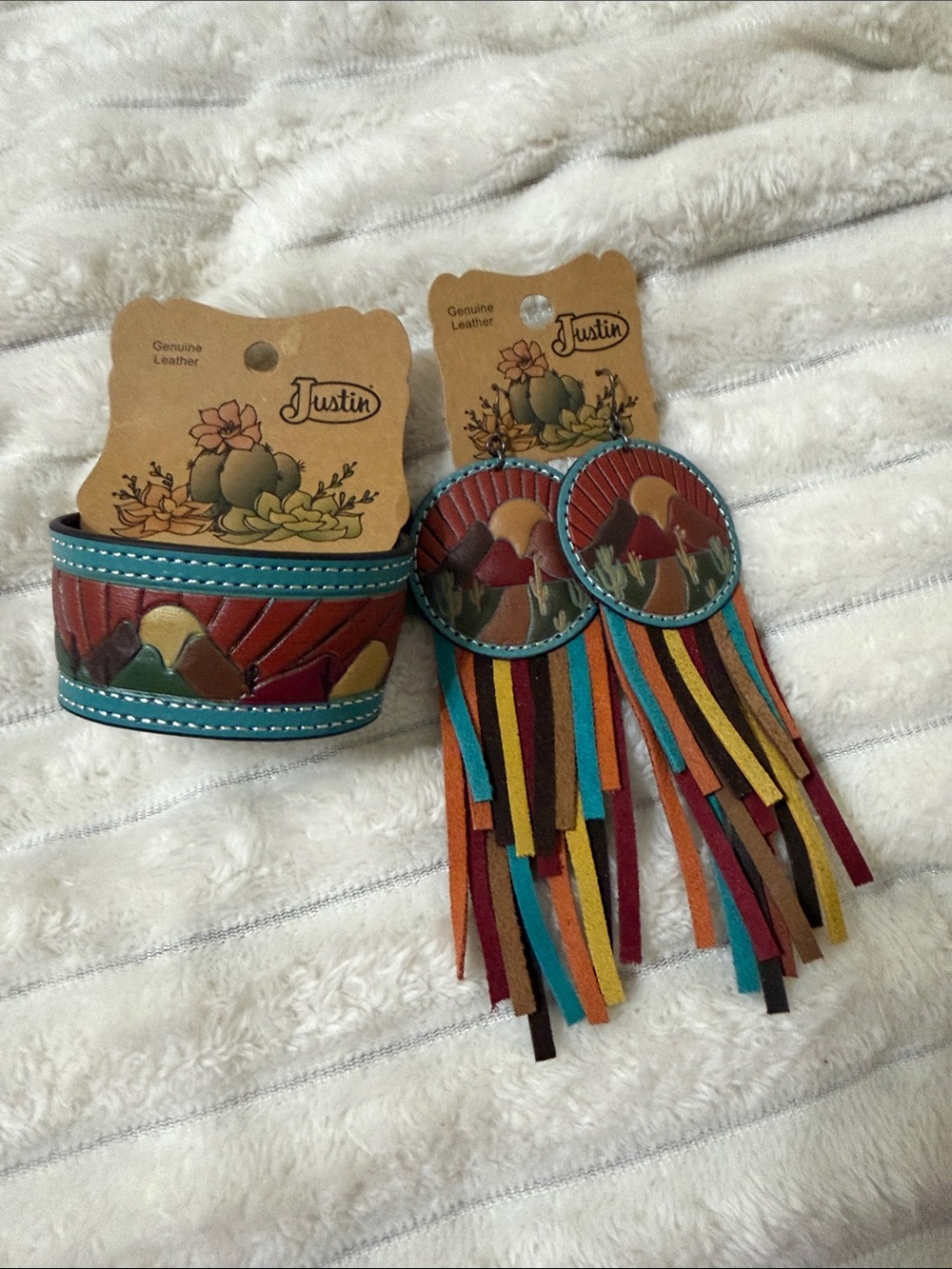 Justin Boots Teal Multi-Color Desert Scene Leather Bracelet and Earrings Set